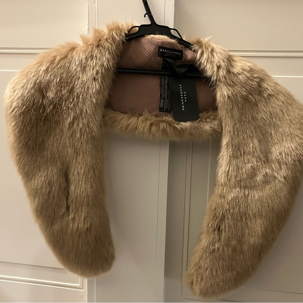 Zara Faux Fur Shawl